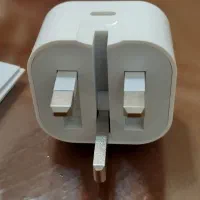 شارژر اصلی آیفون 20 وات کارکرده تمیز