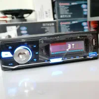 ضبط بلوتوثی پخش ماشین باند بیضی بلندگو و خربزه ای|قطعات یدکی و لوازم جانبی|اصفهان, شهرک میلاد|دیوار