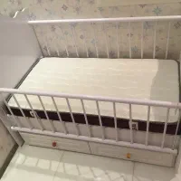 تخت نوزاد و کودک|اسباب و اثاث بچه|مشهد, دانشجو|دیوار