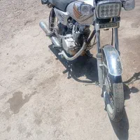 یک عدد هوندا 150