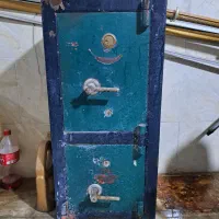 پمپ باد صنعتی بزرگ و گاوصندوق