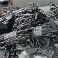 رگال اویز لباس و سوتین