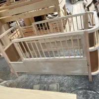 تخت کودک کشویی چوبی برای نوزاد تمام چوب|تخت و صندلی بچه|بندرعباس, |دیوار