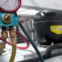 تعمیر و شارژ گاز انواع یخچال کاملا تخصصی درمحل شما