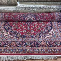 فرش دست بافت قرمز