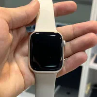Apple watch series 7 45mm star light