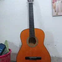 گیتار نونو .پایه کتاب .پایه پا ‌.کتاب ها