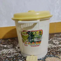 سطل آشغال