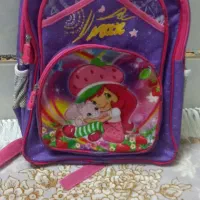 کیف مدرسه|کیف، کفش، کمربند|برخوار, |دیوار