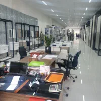 بازاریاب خانم