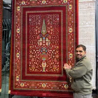 تنوع بالا فرش ۷۰۰ شانه فرش صفابخش|فرش|تهران, شمس‌آباد|دیوار