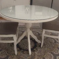 میز ناهار خوری گرد