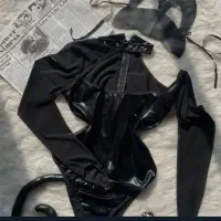 انواع لباس زنانه و کاستوم و بادی