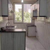 ۴۰ متری پارکینگ،آسانسور،انباری