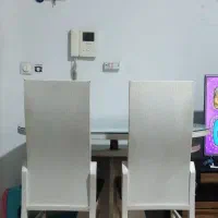 میزناهارخوری ۴نفره ولی بادوصندلی