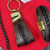 چرم دست دوز