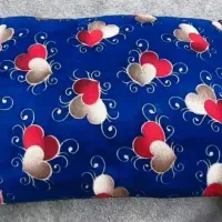 روبالشتی مخمل