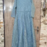 لباس به رنگ سبز|لباس|الوند, |دیوار