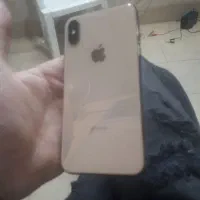 ایفون xs