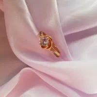 انگشتر نگین دار