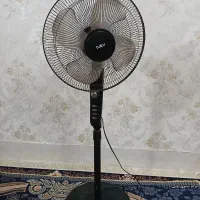 پنکه ایساده