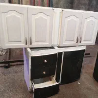 سه عدد کابینت