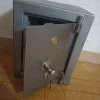 صندوق قدیمی