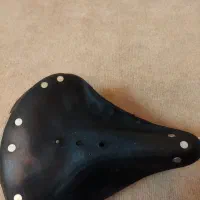 زین دوچرخه قدیمی 2‌.5 بزرگ