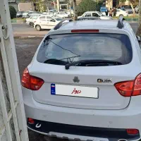 خودرو کوییک سفید ساده