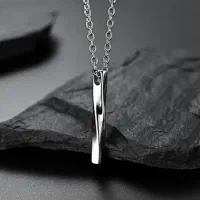 شیک پوش با گردنبند مردانه نقره ای مدل پیچ خورده|بدلیجات|تهران, قلهک|دیوار
