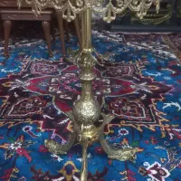 زیر میز تلفن برنزی