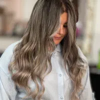 فقط خانم خوش سلیقه میتونه ما رو انتخاب کنه|خدمات آرایشگری و زیبایی|یزد, |دیوار