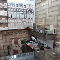 دکور موبایل فروشی با لوازم جانبی|فروشگاه و مغازه|رباط‌کریم, نصیرشهر|دیوار