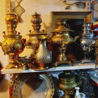کلکسیونی عتیقه