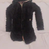 تعداد زیادی لباس