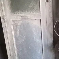 درب آلمینیومی قدیمی سنگین