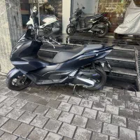 هوندا Pcx 160|موتورسیکلت|تهران, میدان ولیعصر|دیوار