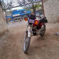 موتور هندا ۱۲۵ سند سفید