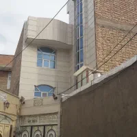 آپارتمان ۳ طبقه