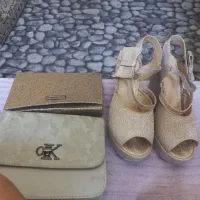 یک کیف توسی و یه ست کیف و کفش مجلسی