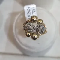 دستبندو نیمست|جواهرات|اصفهان, درب کوشک|دیوار
