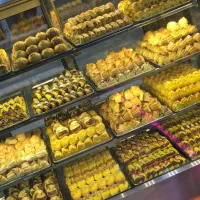 نیازمند خشک کار قنادی