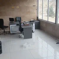 کارمند اداری خانم