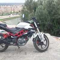 بنلی ۱۵۰ نیوفیس