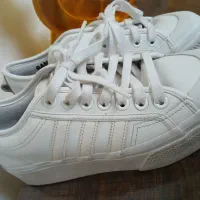 کتونی آدیداس