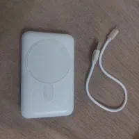 پاور بانک بیسیم  مارک. kakusiga