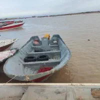 قایق  موتوری تشت ۲۳ با موتور ۶۰
