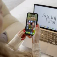 فروش مجازی توی خونه