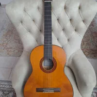 گیتار یاماها C70