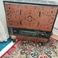 بخاری فرش میز شیشه‌ای مبل|مبلمان خانگی و میز عسلی|رشت, پسیخان|دیوار